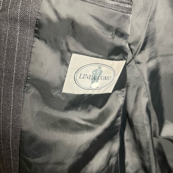 Men’s Linea Uomo Dark Grey Pin Striped Suit Jacket - Size 40S - Preloved - Picture 3 of 4